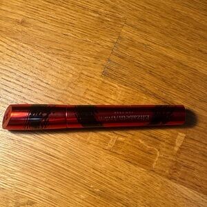 Elizabeth Arden Bold Red Mascara
